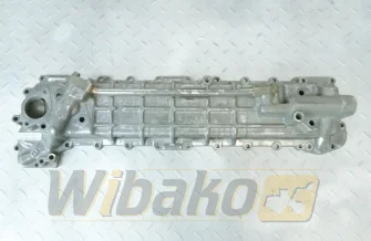 Obudowa chłodniczki oleju do silnika Isuzu 6HK1 1-13201-011
