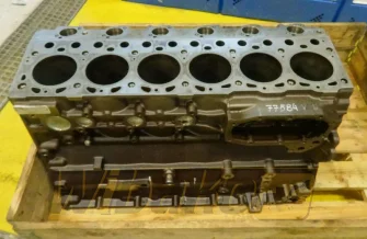 Blok silnika do silnika Mercedes OM906LA R9060115101