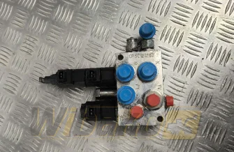 Zestaw zaworów Liebherr 0750132163 11101547