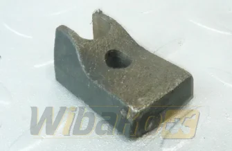 Uchwyt wtryskiwacza do silnika Deutz TD2009 L04 04112114