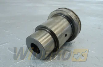 Sworzeń koła zębatego pośredniego Deutz 04264235
