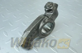 Dźwignia zaworowa ssąca cyl.: 1,3,5 Cummins 4003904