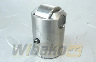 Popychacz rolkowy pompki wtryskowej Deutz 04281816