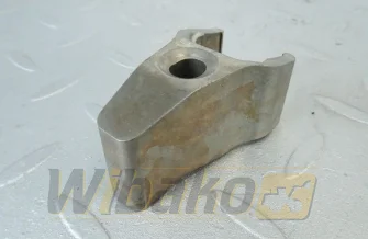 Uchwyt wtryskiwacza do silnika Man D2066 51.10104-0065