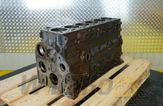Blok silnika do silnika Cummins QSB6.7 4990447