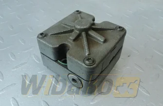 Pompka paliwa zasilająca do silnika Liebherr D936 A7-04 12923599