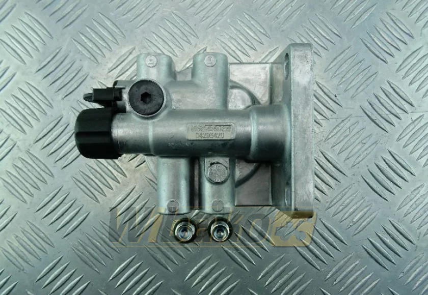 Podstawa filtra paliwa wbk 04295420 – nowy