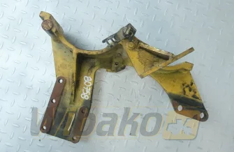 Wspornik alternatora do silnika Caterpillar C6.6 3837A083
