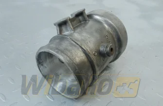 Łącznik turbosrpężarki Liebherr 10120007