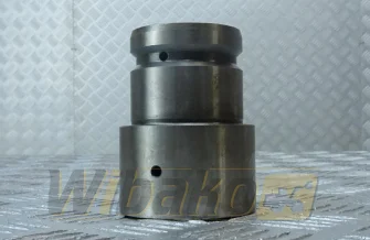 Sworzeń koła zębatego pośredniego Deutz 04225956
