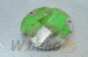 Zaślepka bloku do silnika Deutz 1015 04222239R