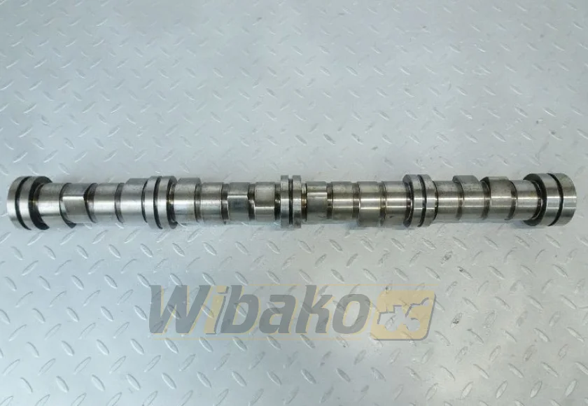 Wałek rozrządu do silnika Deutz BF8M1015 04220779 – używany