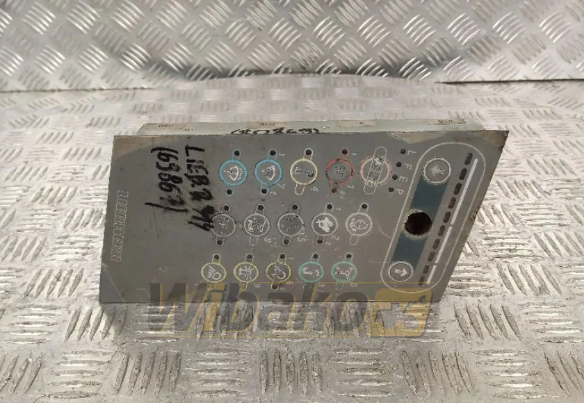 Panel Liebherr BBT02/R2 10279708 – używany