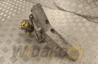 Pedał Liebherr BG-7 2/3 L 01 9882965-000 – używany (2)