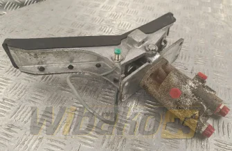 Pedał Liebherr VG-7 2/3 L 01 9265508-006