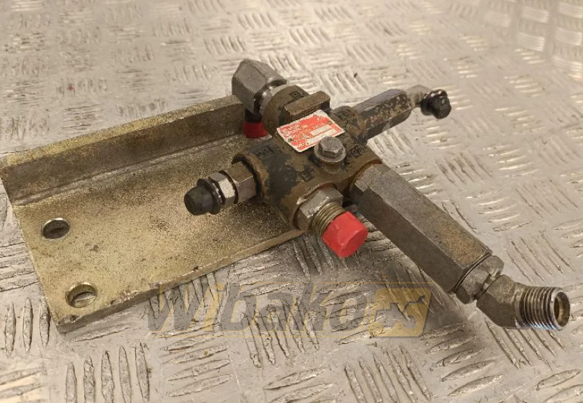 Zestaw zaworów Sauer Danfoss 152B0270 – używany