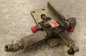 Zestaw zaworów Sauer Danfoss 152B0270 – używany (2)