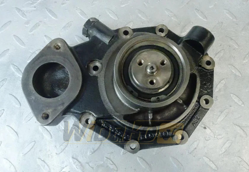 Pompa wody John deere R503509 – używany