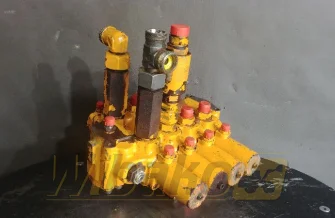 Zestaw zaworów Liebherr M/4 