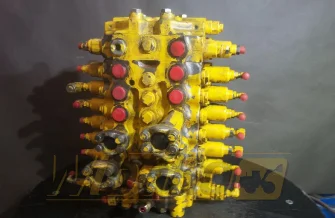 Rozdzielacz Komatsu PC160-6K M/7