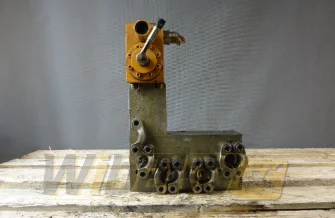 Rozdzielacz Case 1088 