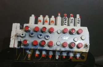 Rozdzielacz Rexroth M8-1060-02/8M8-16 527760