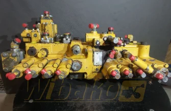 Rozdzielacz Caterpillar 320 6E4015