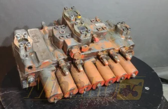 Rozdzielacz Rexroth M8-1001-04 509483/4