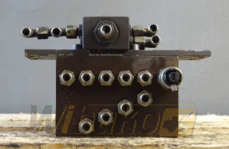 Rozdzielacz do koparki Akerman EC230 