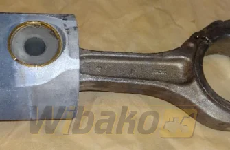 Tłok z korbowodem Volvo TD164KAE 