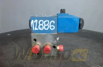 Zestaw zaworów Vickers DG4V32ALMKUP4D3H760 E-1