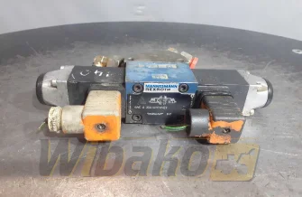 Zestaw zaworów Rexroth 4WE6J53/AG24NZ4 00456448