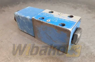 Zestaw zaworów Vickers DG4V32AMKUP4D3G760EN94 