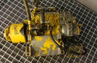 Pompa wtryskowa Denso 190000-9083 6150-71-1323