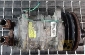 Sprężarka klimatyzacji Komatsu TM13 