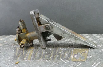 Pedał Rexroth TL05MKA-10/080/19M12S02 420187/7