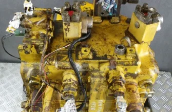 Rozdzielacz Komatsu PC400 
