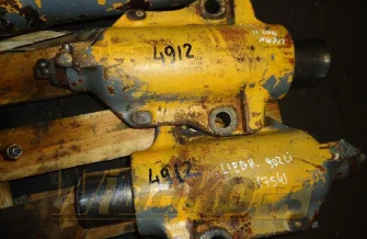 Stabilizator osi Liebherr 9198132