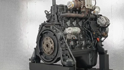 Remont silnika Cummins QSB6.7 w żurawiu Terex RT 665