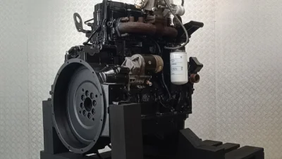 Remont silnika Cummins QSB4.5 w koparce LiuGong 915E