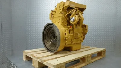 Remont silnika Caterpillar 3054 w koparko-ładowarce 416D