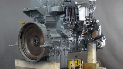 Remont silnika Liebherr D926 TI-E A4 w żurawiu LR 1160