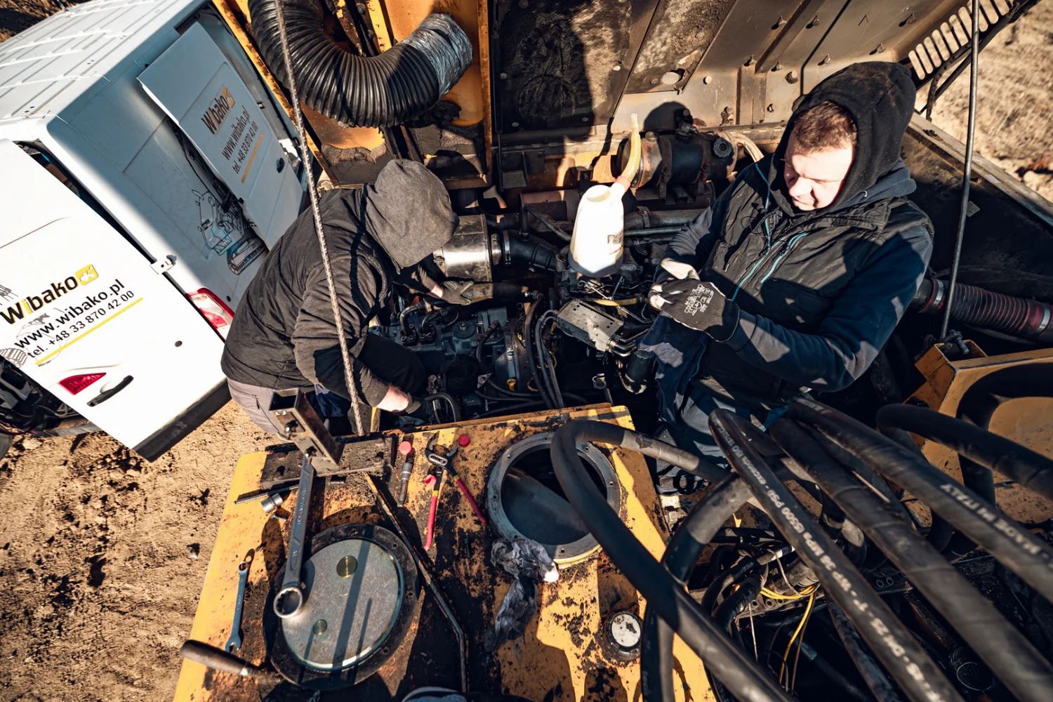 Naprawy i przeglądy maszyn – Żywiec